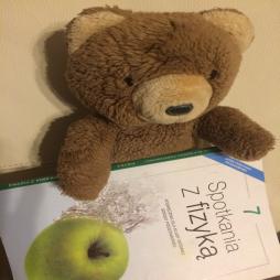 Fizyka dla smyka w szafie się zamyka.